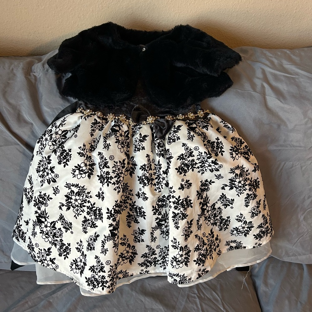 Elegant Black and White Floral Kids Formal Dress